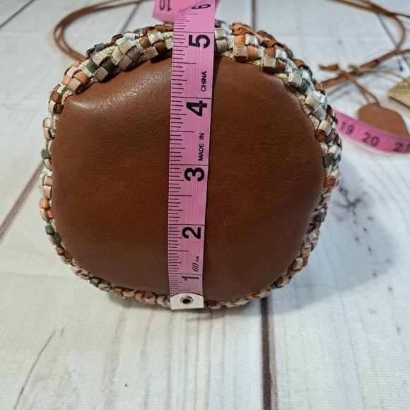 Handcrafted in India Genuine Leather Bucket Bag Purse - Picture 2 of 9